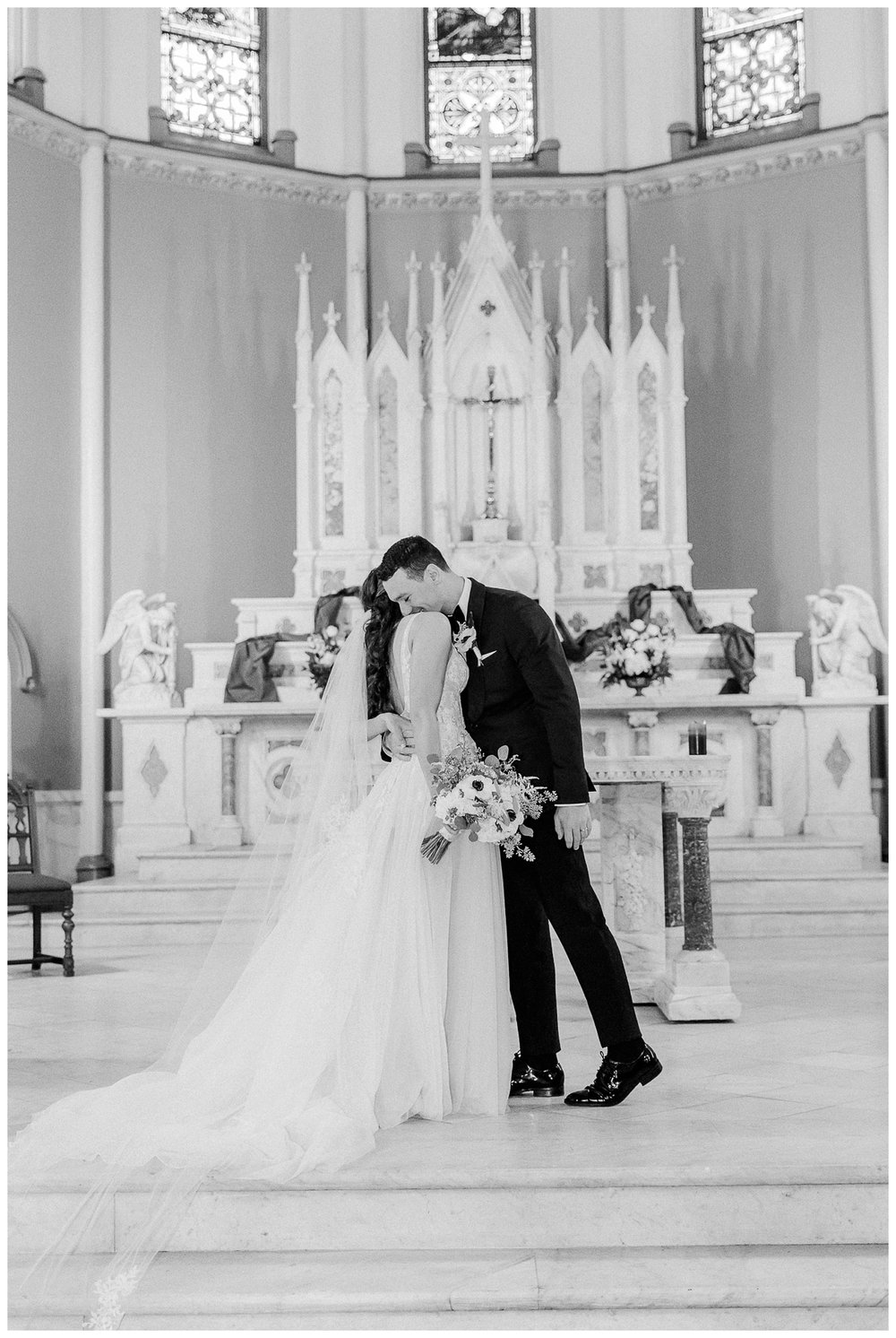 An elegant, classic Sagamore Pendry Baltimore wedding.