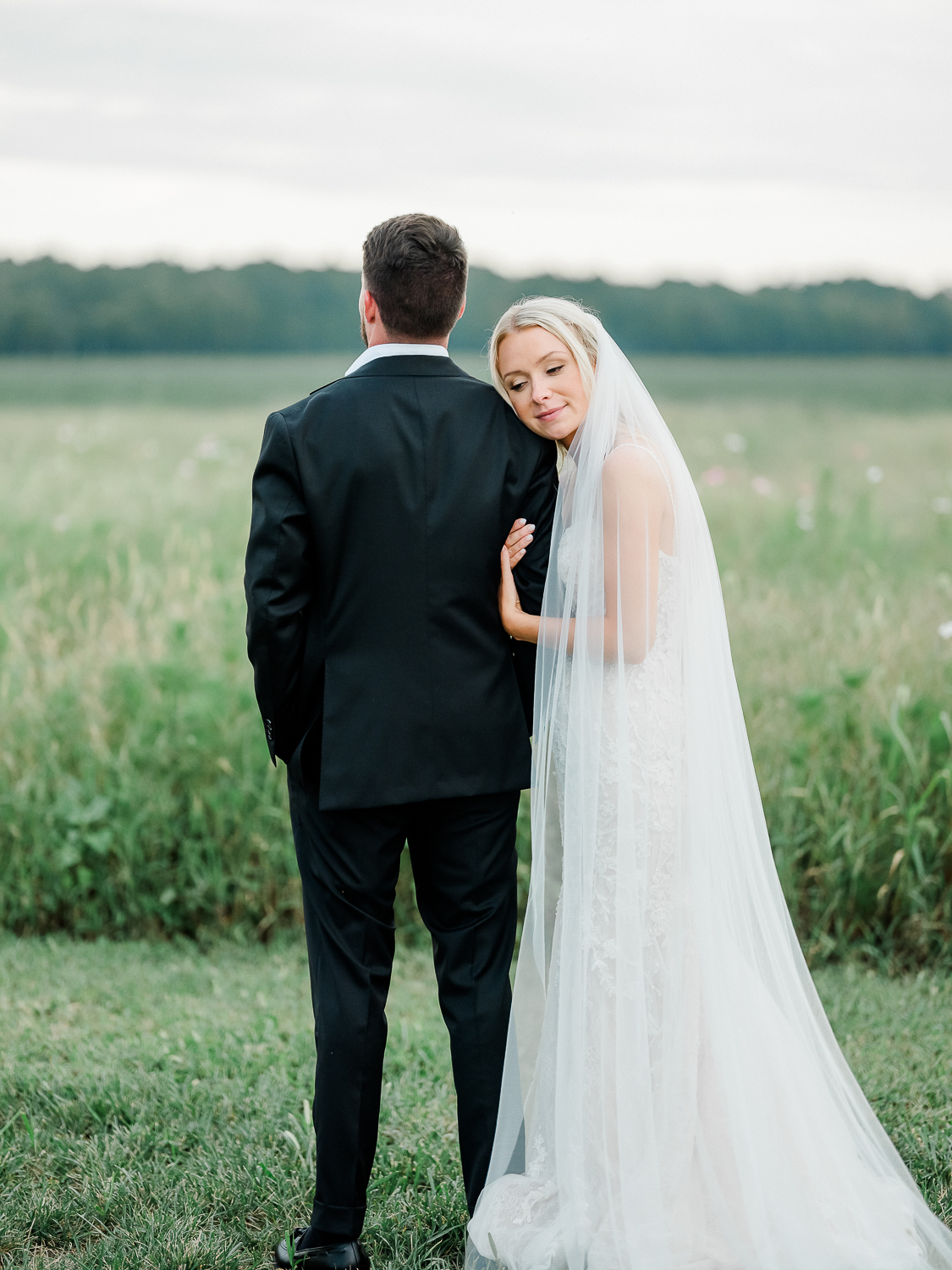 A white, elegant, chic barn wedding in Cambridge, Maryland.